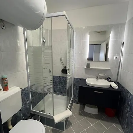 Dorina Apartman Apartment Balatonlelle