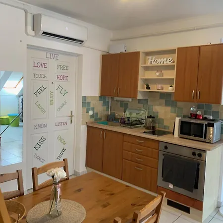 Dorina Apartman *